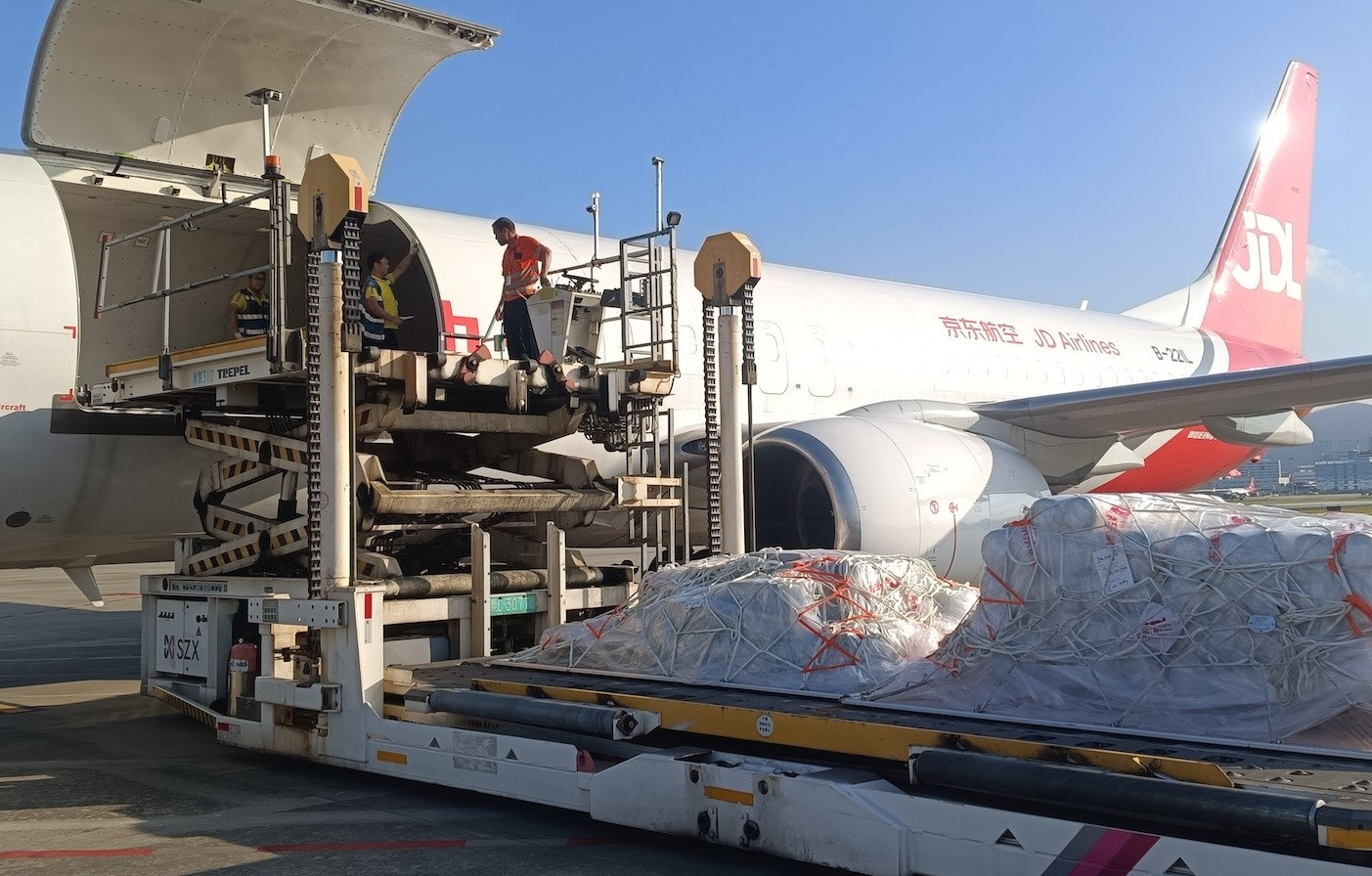 Gửi thực phẩm đi Trung Quốc nhanh - rẻ cùng Air Asia Cargo