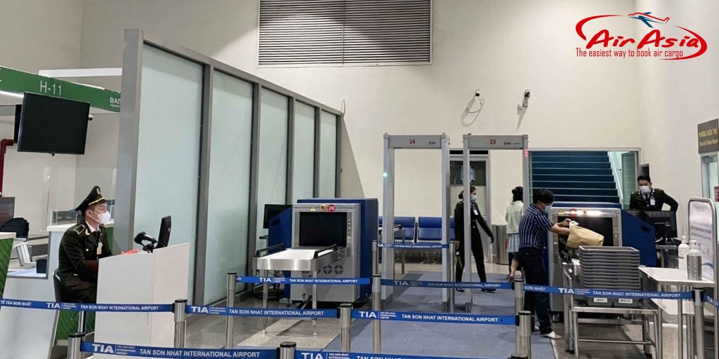 Kiểm Tra An Ninh Sân Bay