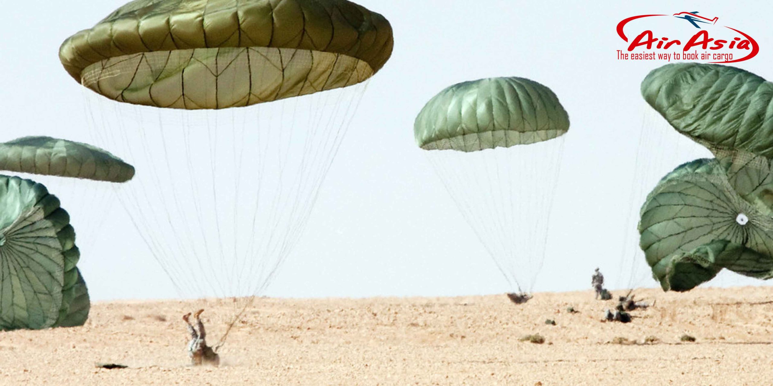 Vì Sao Máy Bay Thương Mại Không Có Dù Thoát Hiểm? Sự Thật Khoa Học Ít Người Biết