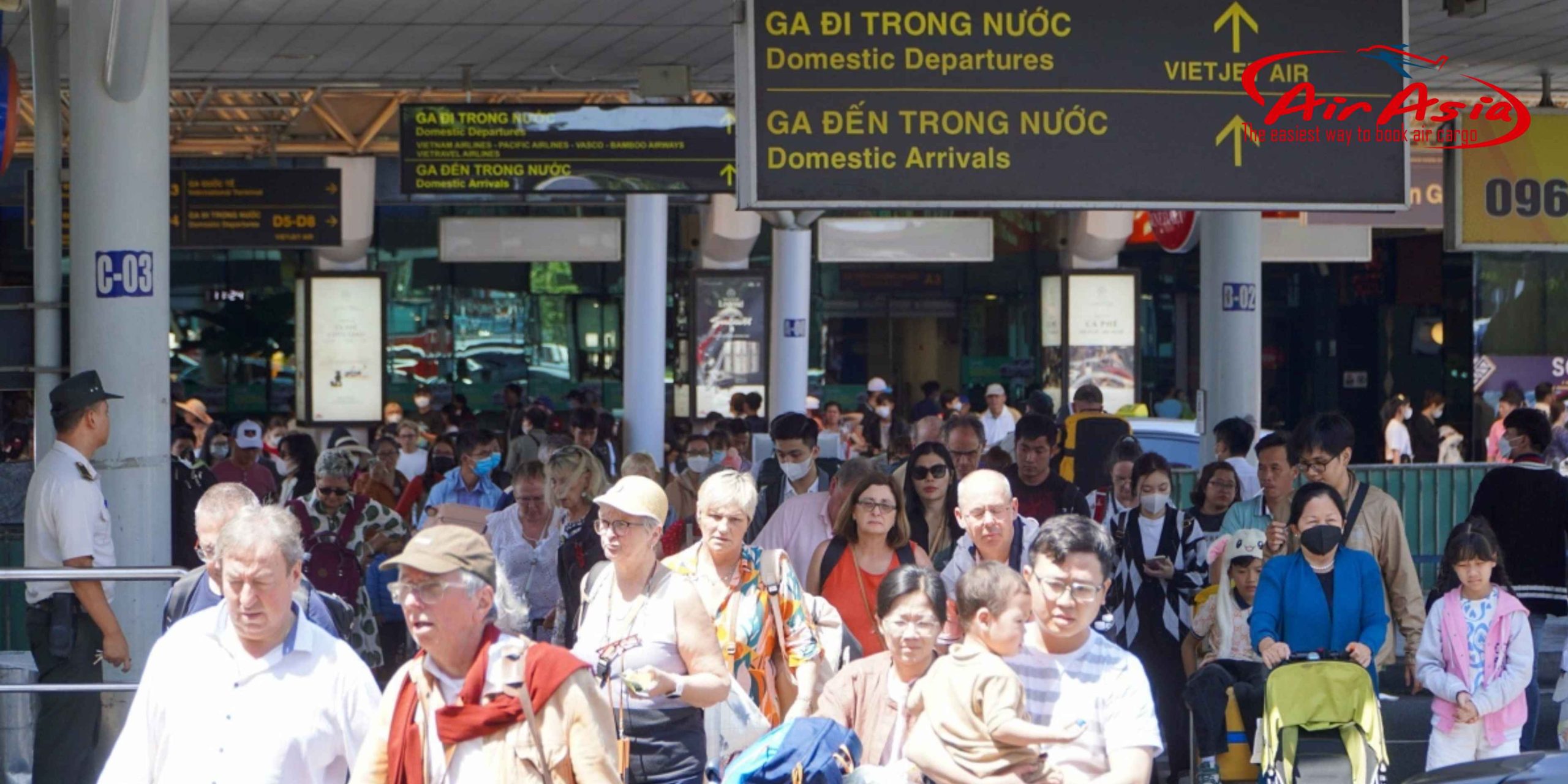 CÁC CHUYẾN BAY TỪ TP.HCM ĐI MIỀN TRUNG, MIỀN BẮC CHẬT KÍN CẬN TẾT NGUYÊN ĐÁN 2026