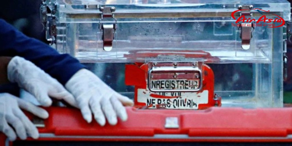  Hộp Đen Máy Bay Là Gì? Sự Thật Bất Ngờ Không Phải Ai Cũng Biết