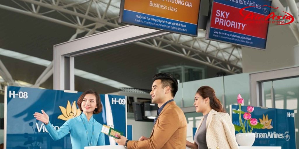 Tin tức hàng không mới nhất 2026: Giá vé leo thang, mở rộng quốc tế